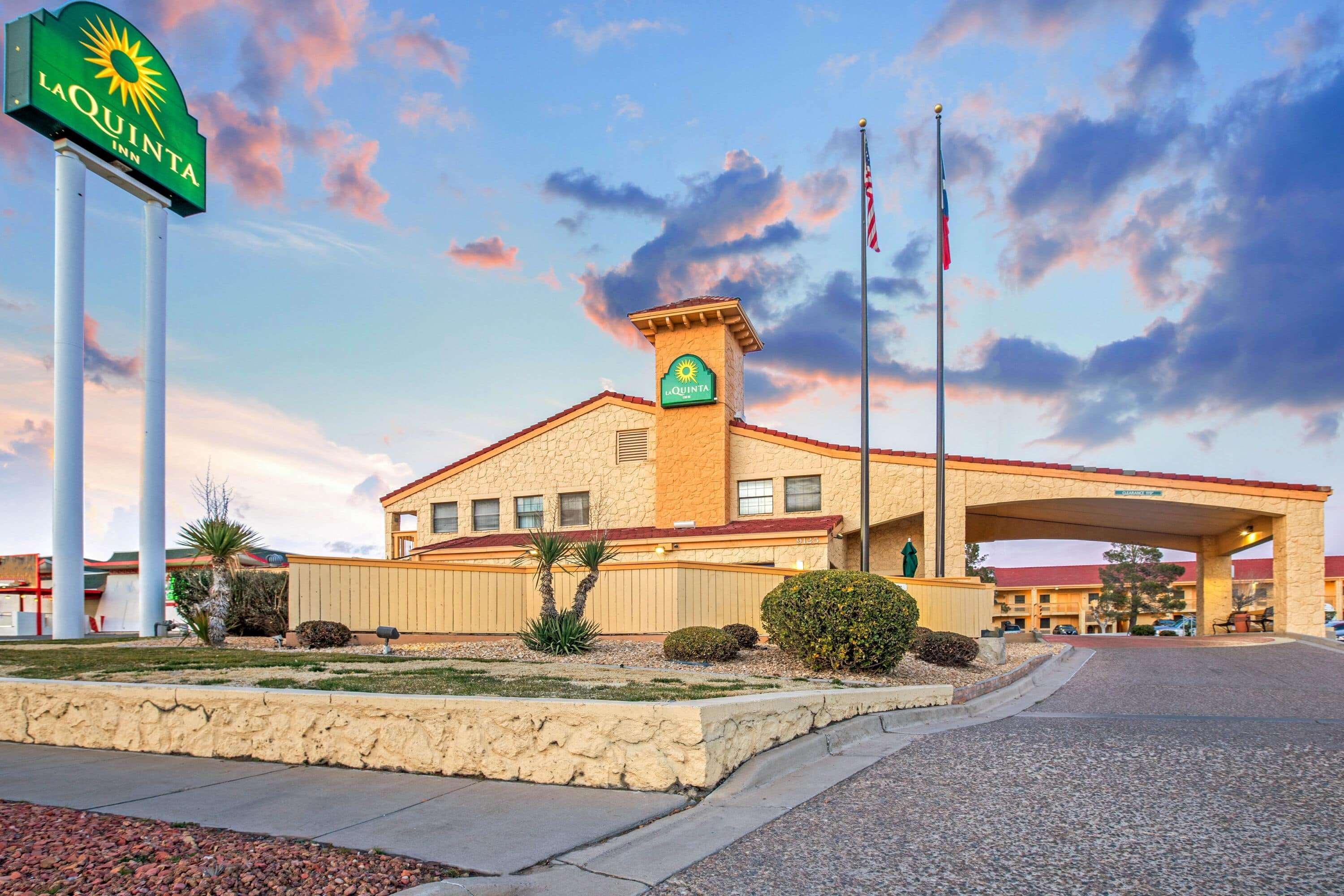 La Quinta Inn By Wyndham El Paso Cielo Vista Εξωτερικό φωτογραφία