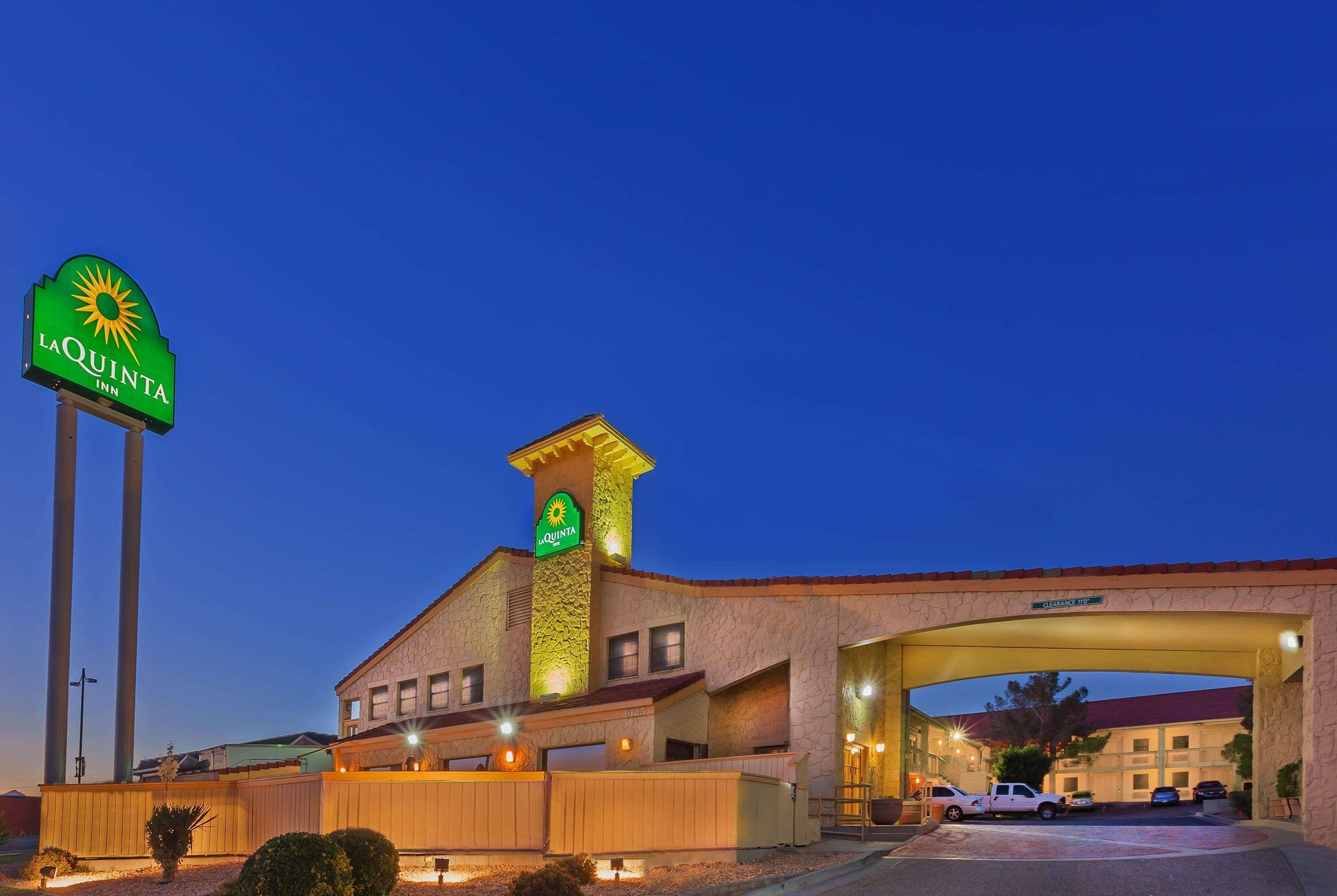 La Quinta Inn By Wyndham El Paso Cielo Vista Εξωτερικό φωτογραφία