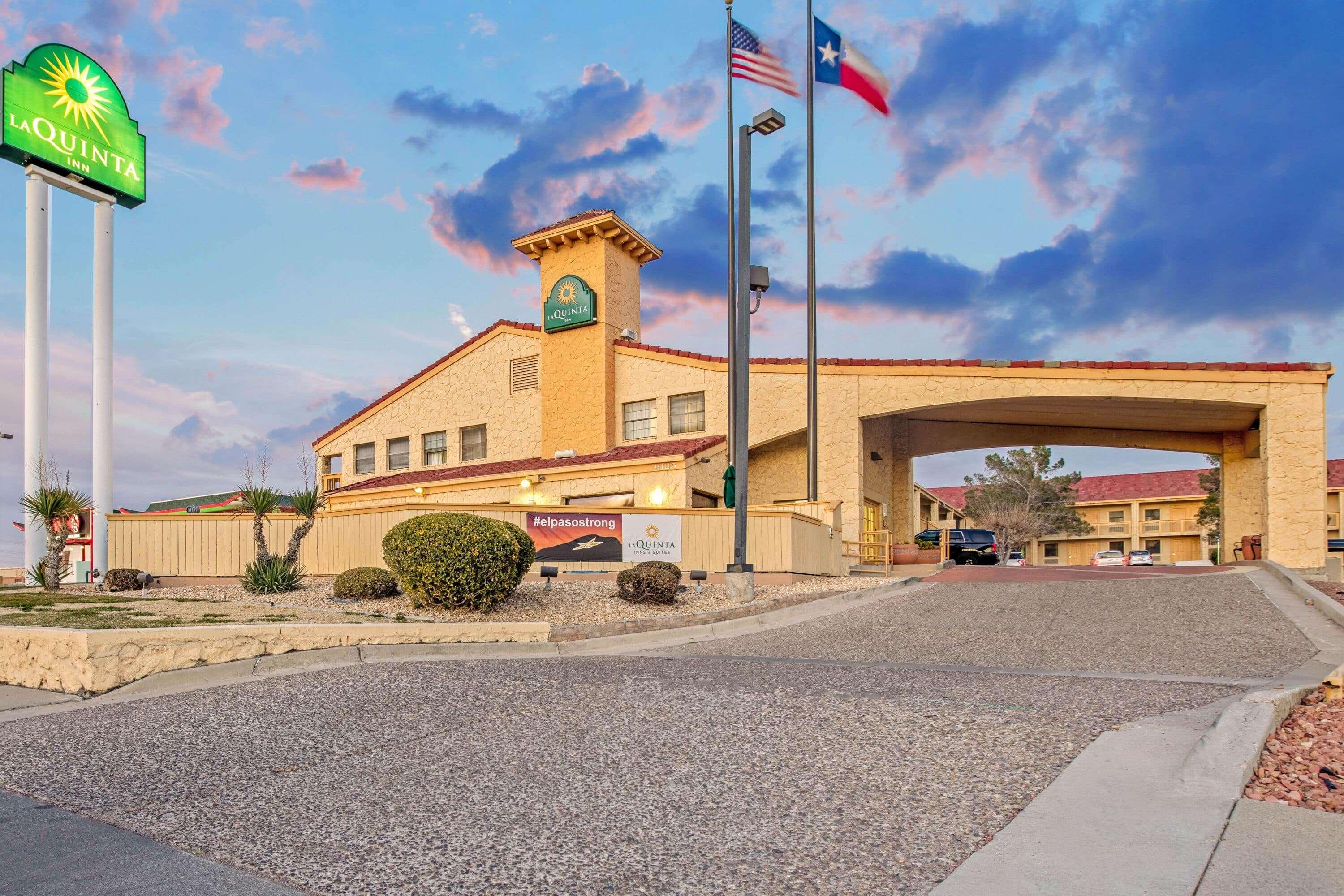 La Quinta Inn By Wyndham El Paso Cielo Vista Εξωτερικό φωτογραφία