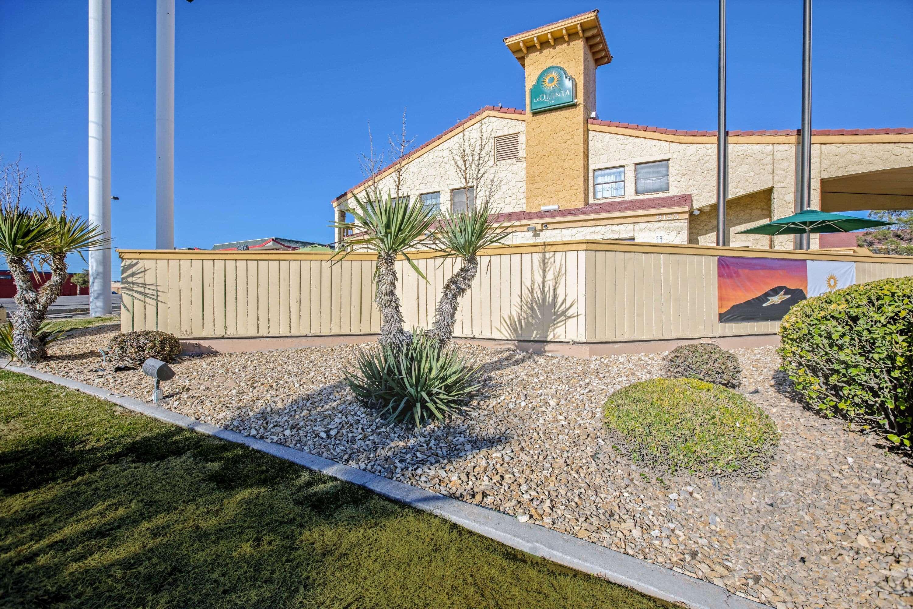 La Quinta Inn By Wyndham El Paso Cielo Vista Εξωτερικό φωτογραφία
